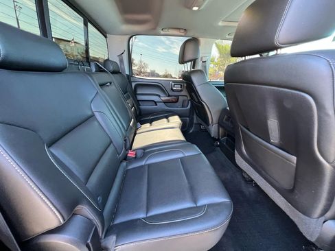 Used 2015 GMC Sierra 3500 SLT image 23