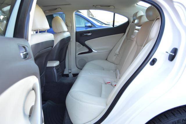 Used 2011 Lexus IS 250 AWD w/ Premium Pkg Value Edition image 40