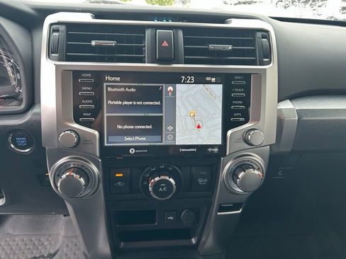 Used 2023 Toyota 4Runner SR5 Premium w/ SR5 Premium Package AWD/4WD image 21
