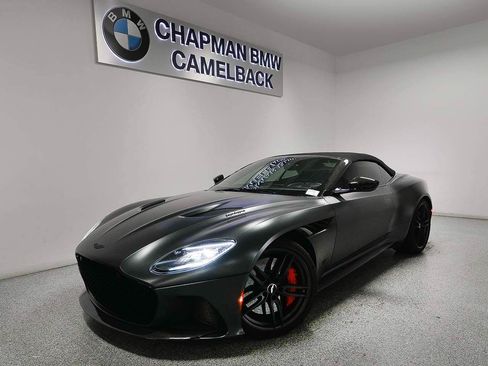 Used 2020 Aston Martin DBS Superleggera Volante RWD image 2