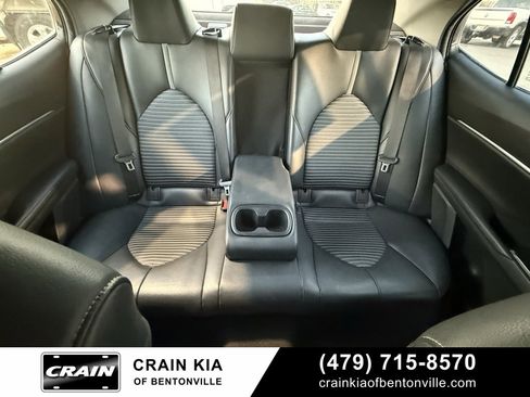 Used 2019 Toyota Camry SE image 26