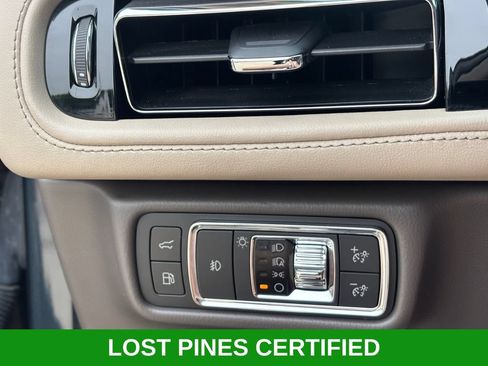 Used 2023 Lincoln Aviator Grand Touring w/ Equipment Group 301A AWD/4WD image 18