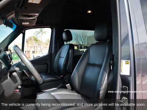 Used 2022 Mercedes-Benz Sprinter 144 Cargo image 11