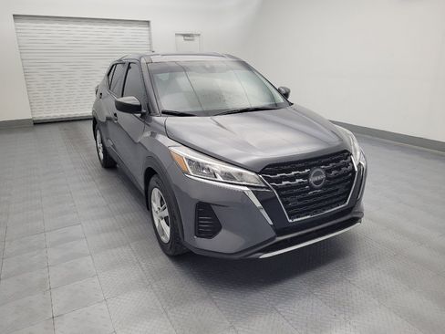 Used 2024 Nissan Kicks S FWD image 13