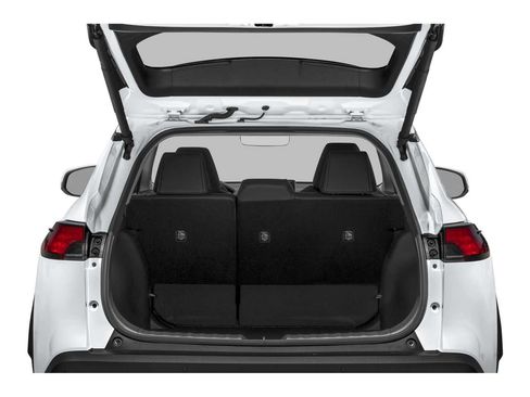 Used 2025 Toyota Corolla Cross XLE image 11