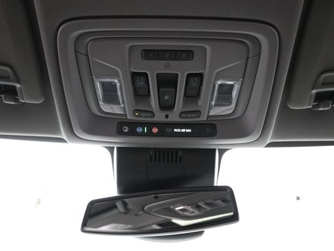 Used 2023 GMC Sierra 1500 SLT w/ SLT Premium Package AWD/4WD image 28