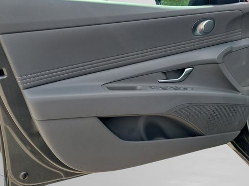 New 2026 Hyundai Elantra SEL Sport image 16