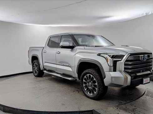 Used 2023 Toyota Tundra Limited image 11
