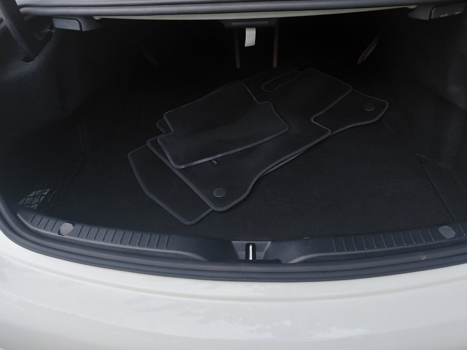 Used 2019 Mercedes-Benz C 300 4MATIC Coupe image 16
