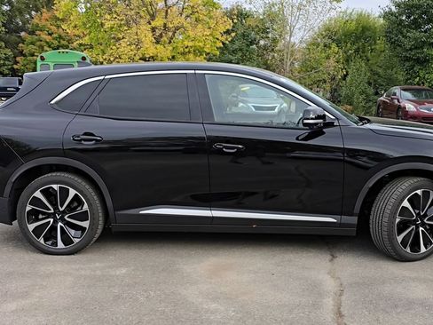 New 2025 VinFast VF 8 Plus AWD/4WD image 9