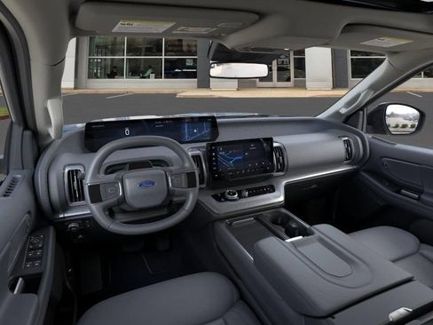 New 2026 Ford Expedition Max Active AWD/4WD image 9