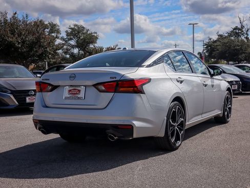 New 2025 Nissan Altima 2.5 SR w/ SR Premium Package image 5