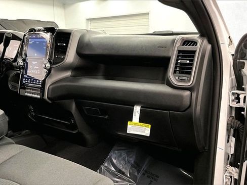 Used 2024 RAM 3500 Tradesman image 16