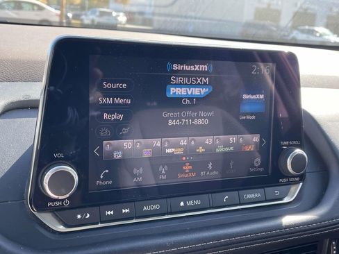 Used 2023 Nissan Rogue S image 24