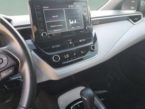 Used 2022 Toyota Corolla SE image 28