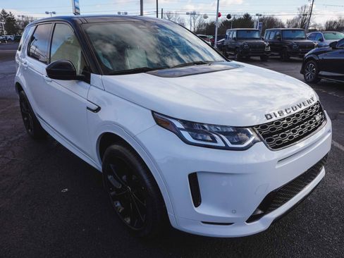 Used 2023 Land Rover Discovery Sport S image 3