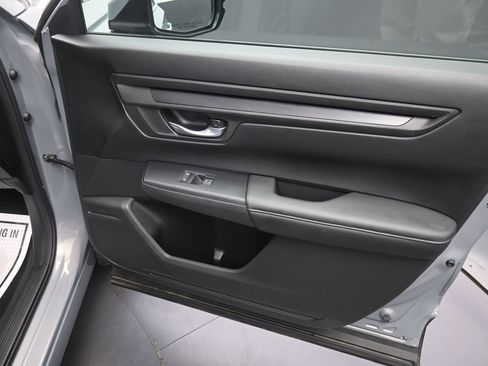 Used 2024 Honda CR-V LX image 24