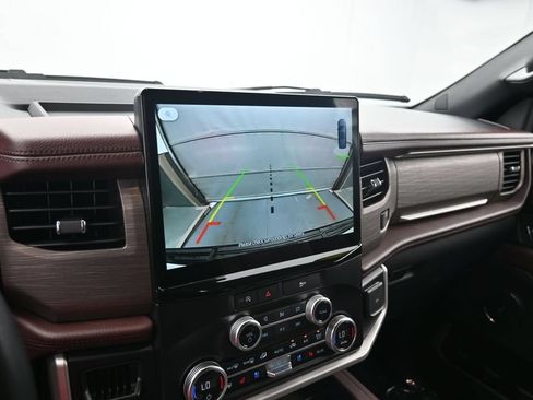Used 2024 Ford Expedition Max Limited AWD/4WD image 35