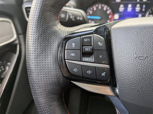 Used 2022 Ford Explorer ST-Line w/ Class IV Trailer Tow Package image 28