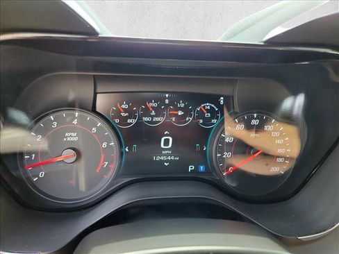 Used 2016 Chevrolet Camaro SS RWD image 14