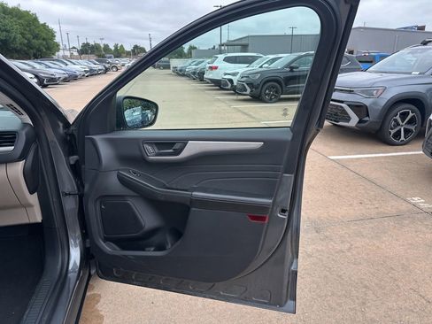Used 2022 Ford Escape SE AWD/4WD image 20