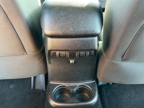 Used 2016 Jeep Wrangler Unlimited Sahara w/ Dual Top Group AWD/4WD image 30