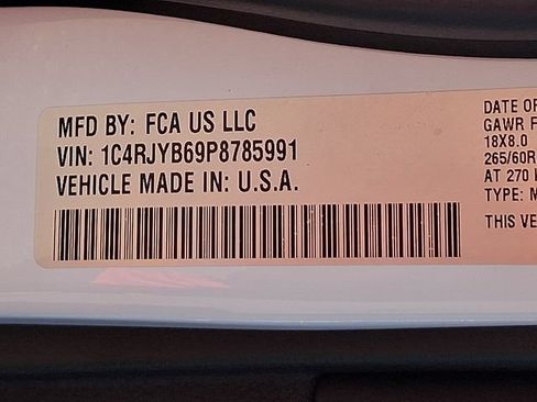 Used 2023 Jeep Grand Cherokee 4WD 4xe w/ Luxury Tech Group II image 29
