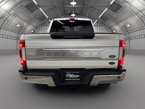 Used 2018 Ford F250 Platinum w/ Platinum Ultimate Package AWD/4WD image 4