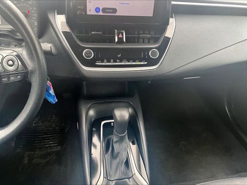 Used 2023 Toyota Corolla LE image 25