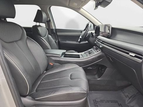 Used 2025 Hyundai Palisade SEL FWD image 33