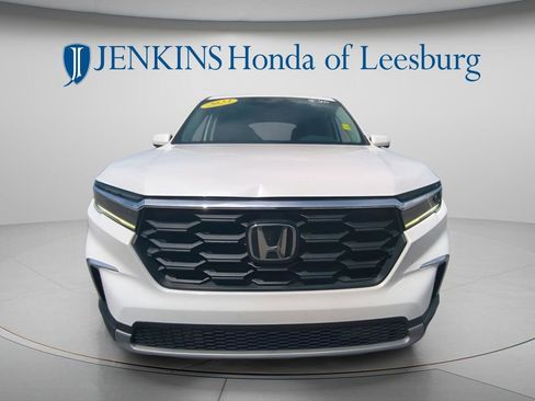 Used 2023 Honda Pilot EX-L image 8