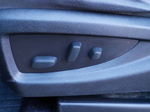 Used 2017 GMC Sierra 2500 SLE w/ HD SLE Preferred Plus Package image 15