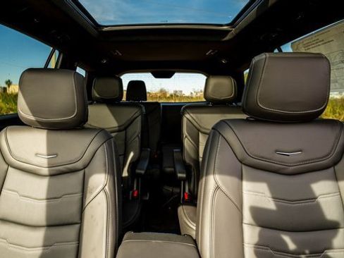 New 2025 Cadillac XT6 Premium Luxury w/ Platinum Package image 15