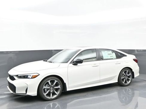 New 2025 Honda Civic Sport Touring image 2