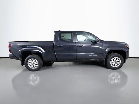 New 2026 Toyota Tacoma SR5 AWD/4WD image 9