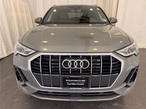 Used 2024 Audi Q3 2.0T Premium Plus image 6