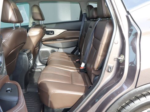 Used 2017 Nissan Murano Platinum w/ Platinum Technology Package image 8