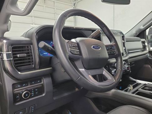 Used 2023 Ford F250 Lariat w/ Lariat Ultimate Package image 23