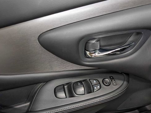 Used 2020 Nissan Murano S w/ Technology Package image 34