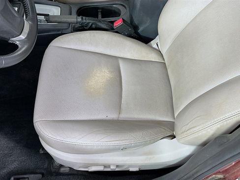 Used 2015 Subaru Forester 2.5i Limited image 20