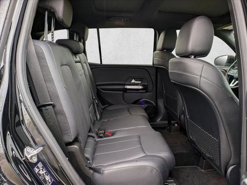 Used 2020 Mercedes-Benz GLB 250 image 20