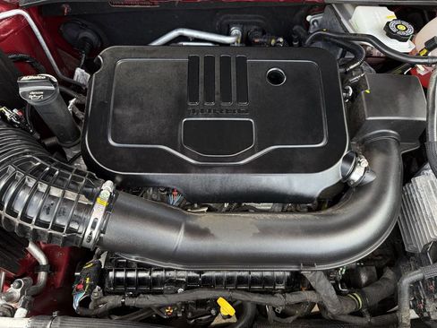 Used 2025 Chevrolet Blazer LT image 26