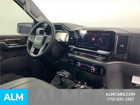 Used 2025 GMC Sierra 1500 Elevation w/ Preferred Package image 32
