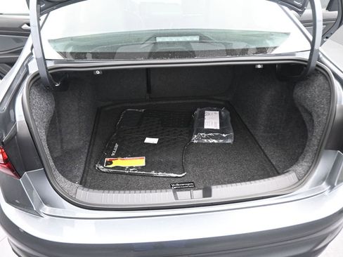 New 2026 Volkswagen Jetta SE image 39