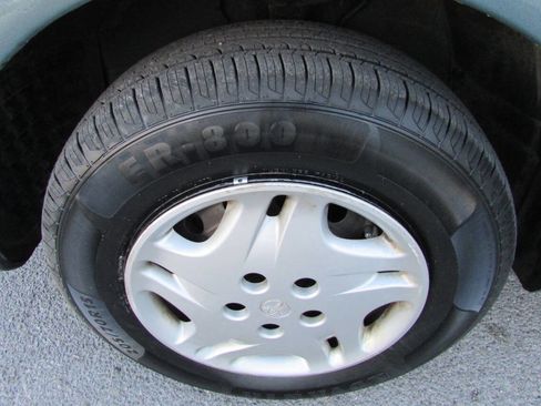 Used 2002 Toyota Sienna CE image 9