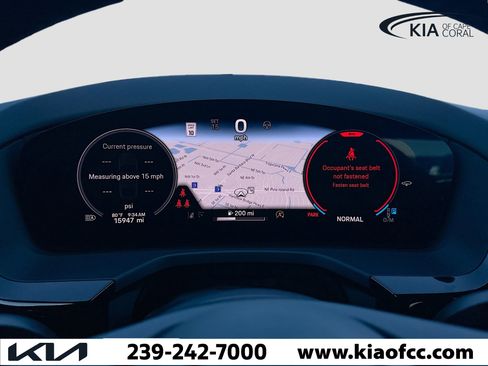 Used 2025 Porsche Panamera 4 image 41