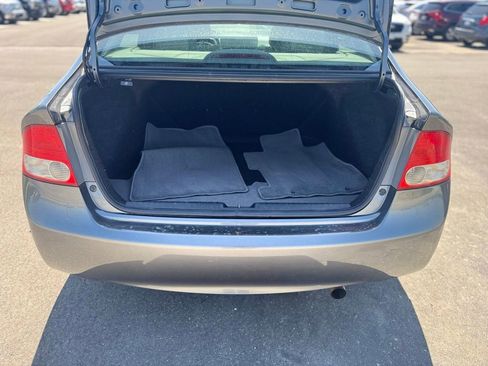 Used 2011 Honda Civic LX image 40