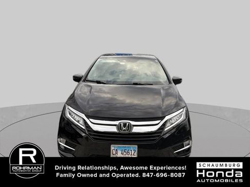 Used 2020 Honda Odyssey Touring image 2