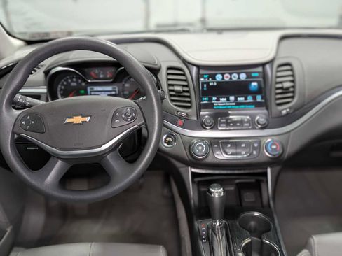 Used 2019 Chevrolet Impala LS image 5