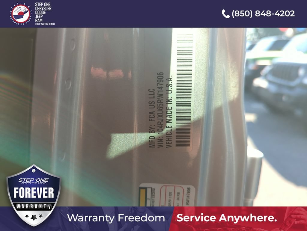 Used 2024 Jeep Wrangler High Altitude AWD/4WD image 36